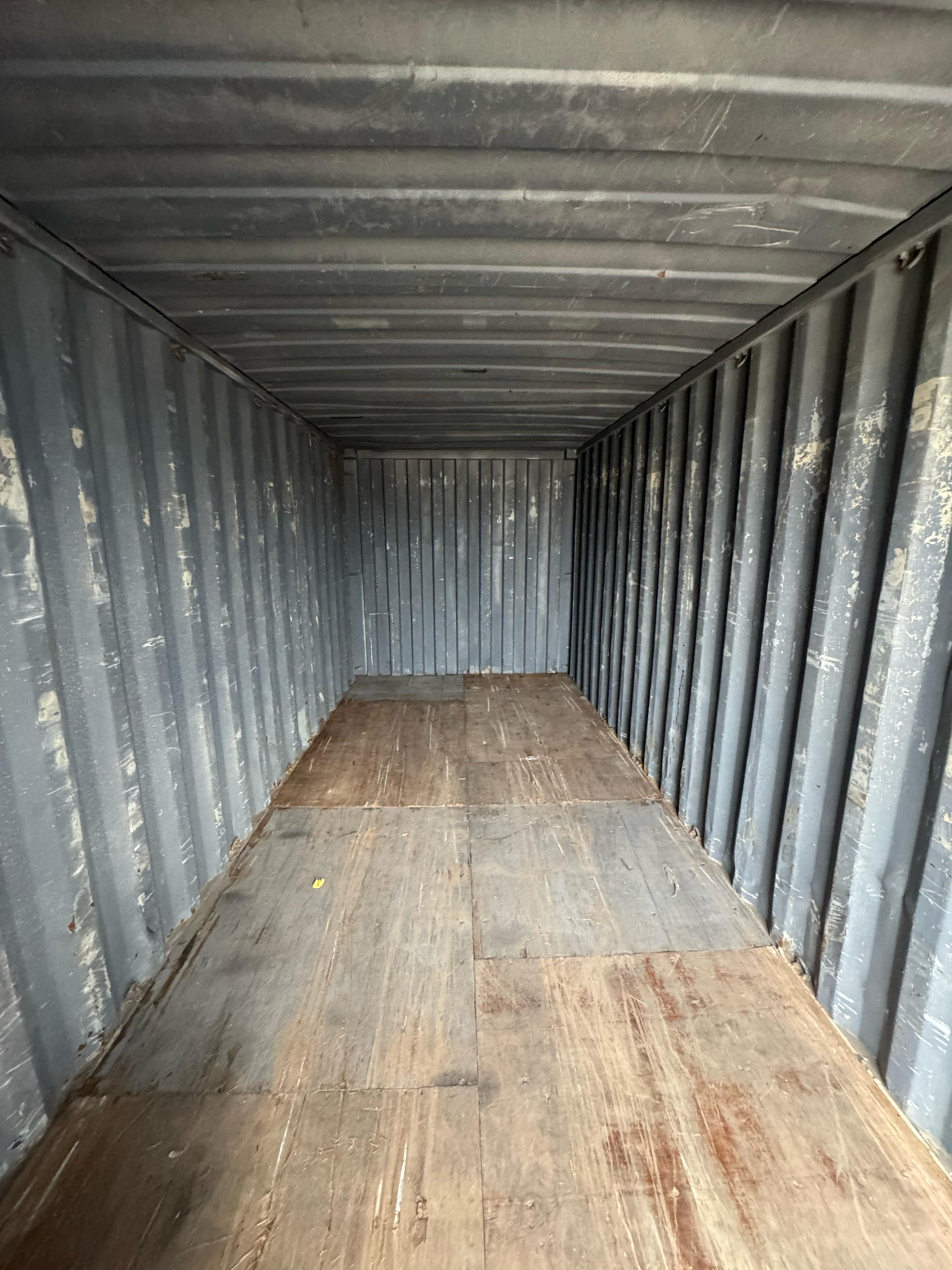 Морской контейнер TGHU0697994